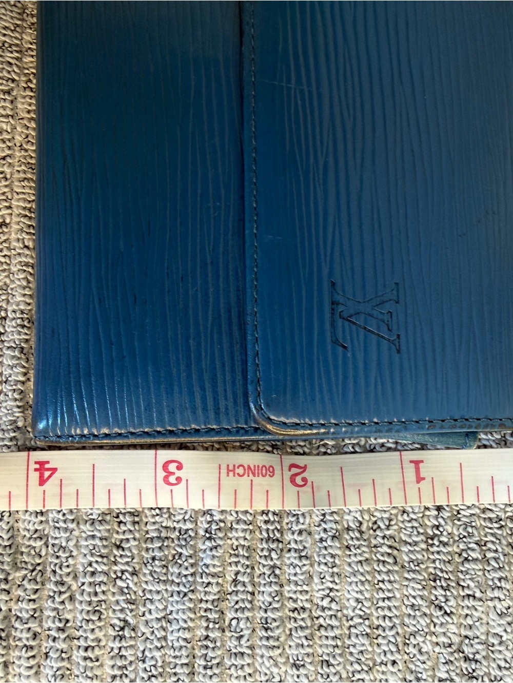 Louis Vuitton Toledo Blue Epi Leather Sarah Wallet - Picture 15 of 15